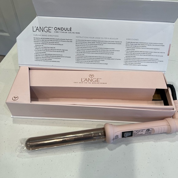 Brand New plastic still on 25 mm Titanium Curling Wand in Rose color - Picture 3 of 4